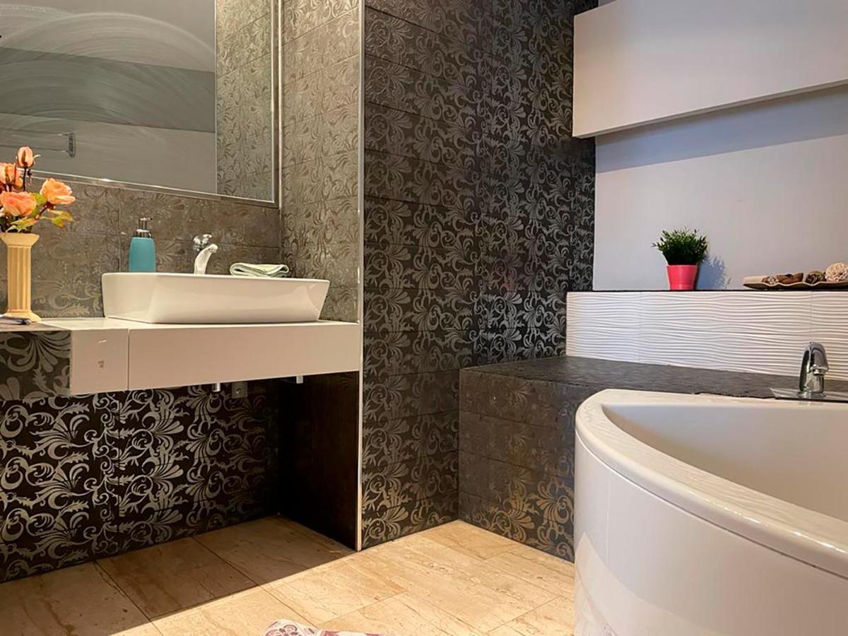 By La Rambla Rooms Barcelona Kültér fotó